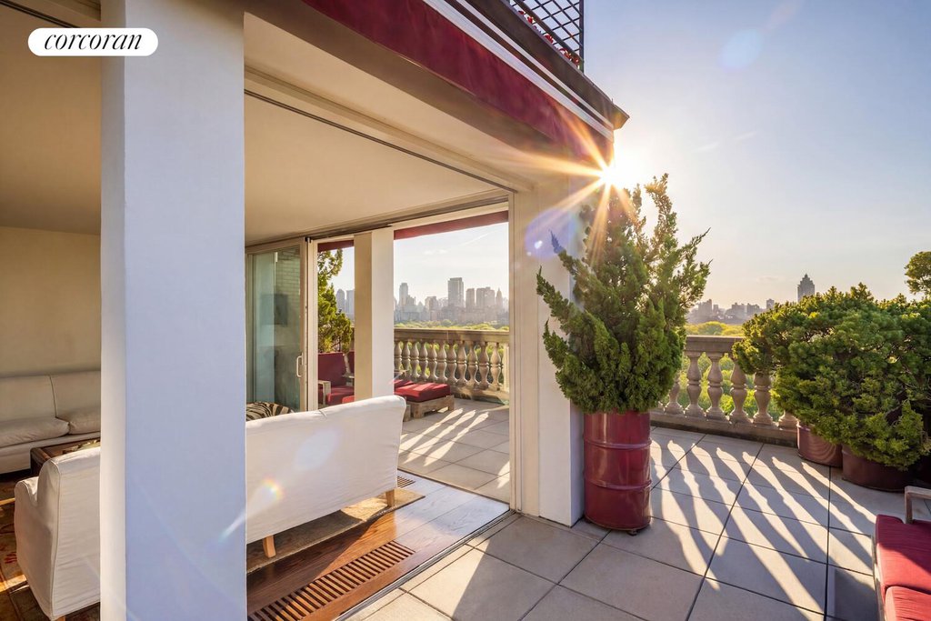 988 Fifth Avenue, Unit PH photo 3