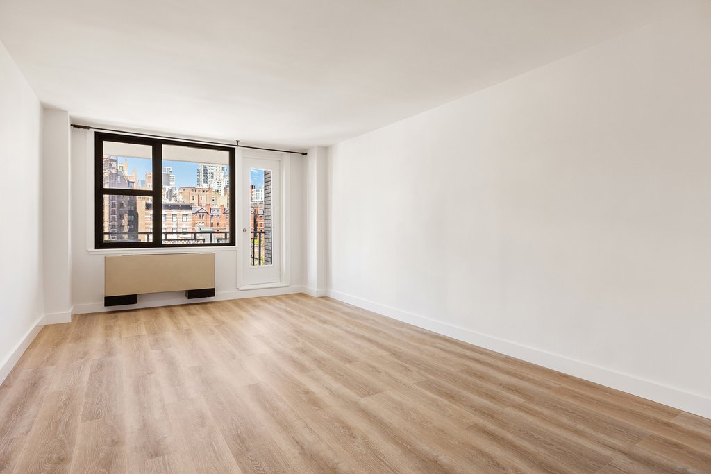 130 East 18th Street, Unit 10D photo 8