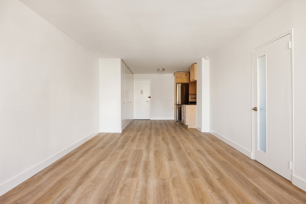 130 East 18th Street, Unit 10D photo 9