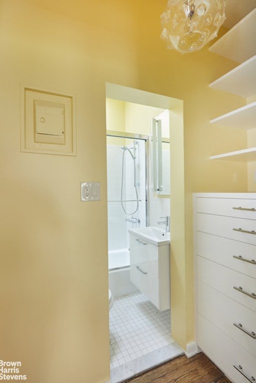 23 East 37th Street, Unit 5R photo 5