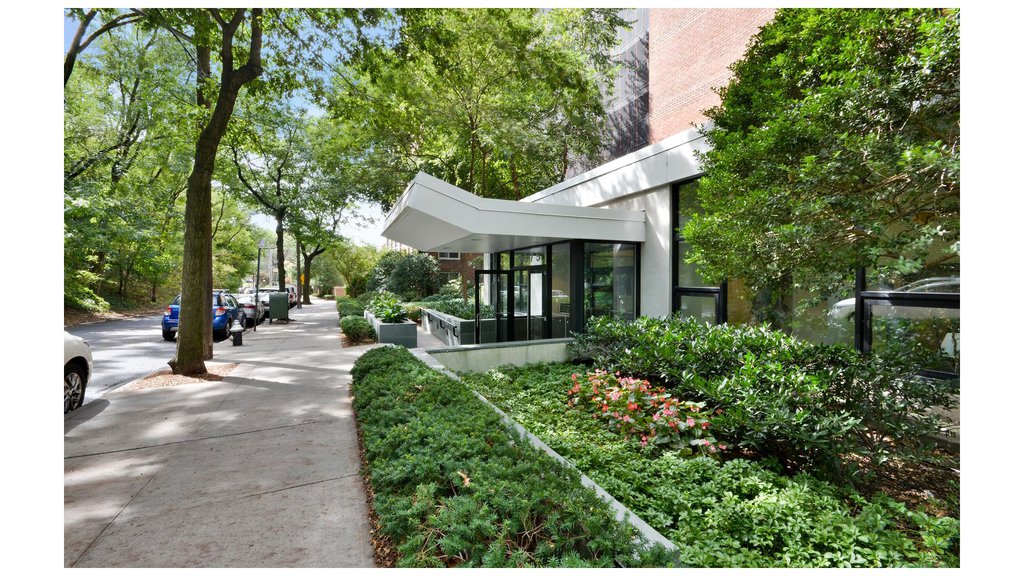 2575 Palisade Avenue, Unit 12C