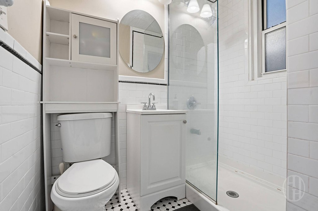 354 West 12th Street, Unit 4D photo 5