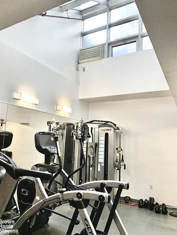 170 East 77th Street, Unit 8G photo 8