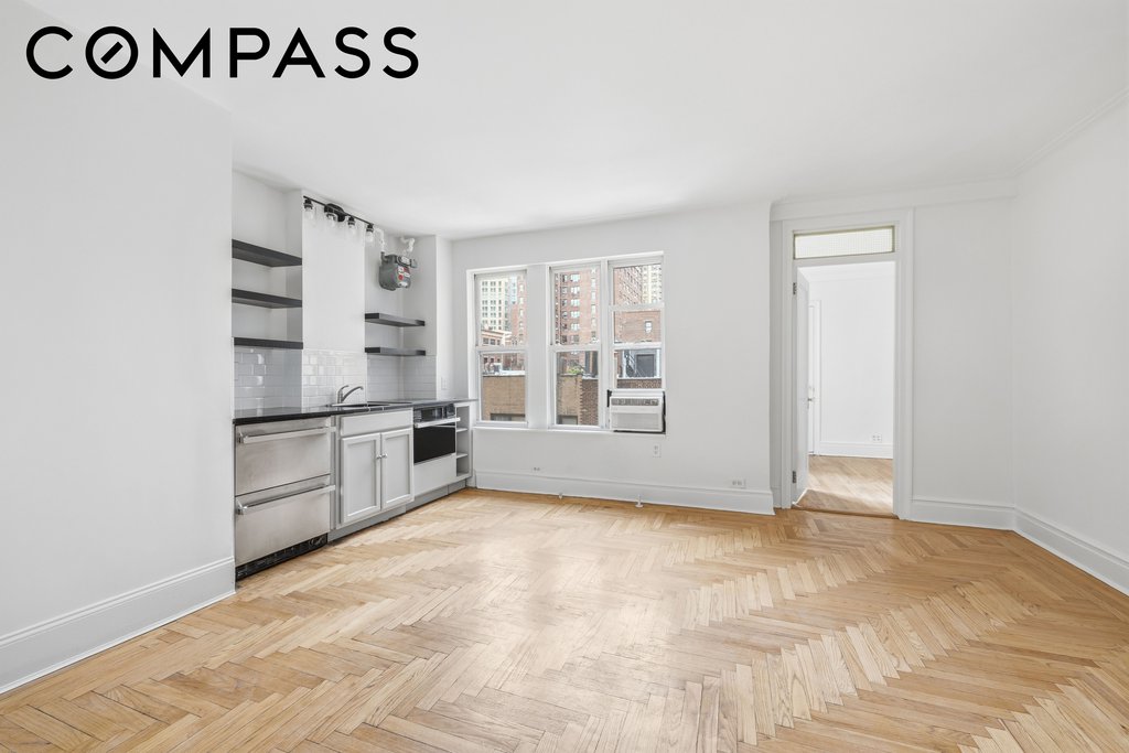 230 West End Avenue, Unit 8F photo 2
