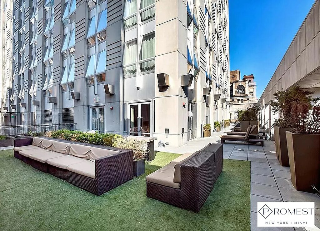 400 Fifth Avenue, Unit 45B photo 9