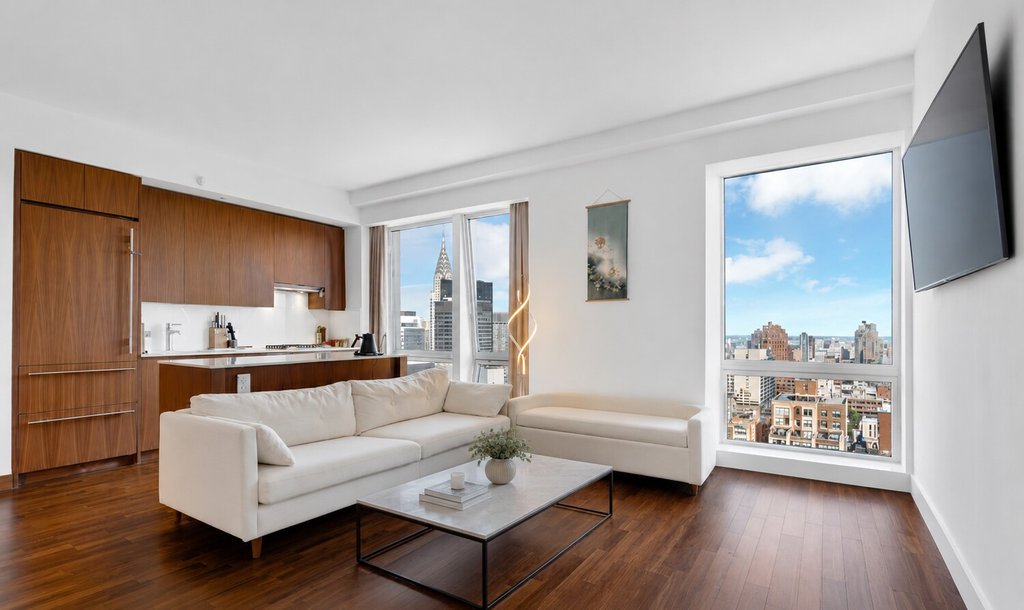 400 Fifth Avenue, Unit 45B