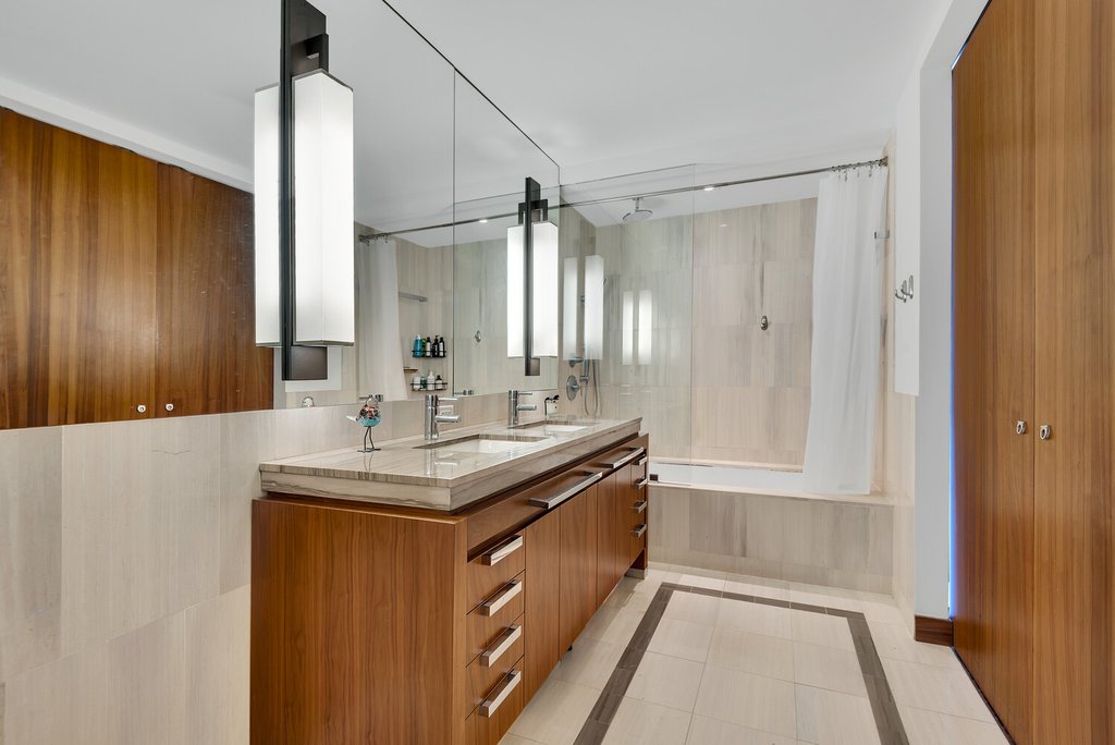 400 Fifth Avenue, Unit 45B photo 7