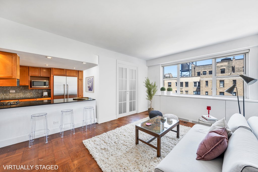 130 East 63rd Street, Unit 12B photo 2