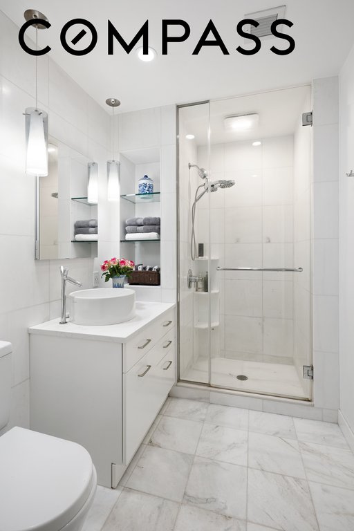 15 Broad Street, Unit 2104 photo 7