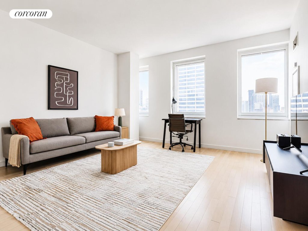 70 West 45th Street, Unit 31D