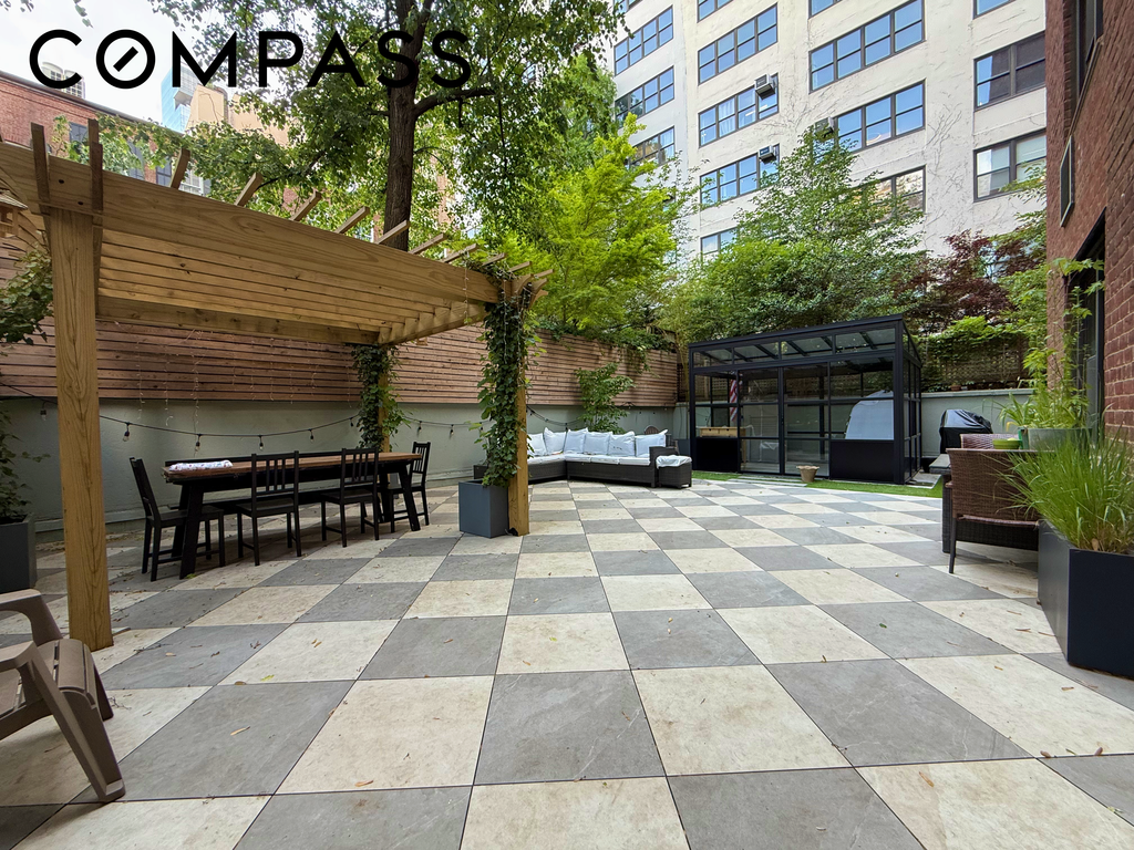 50 King Street, Unit 1B