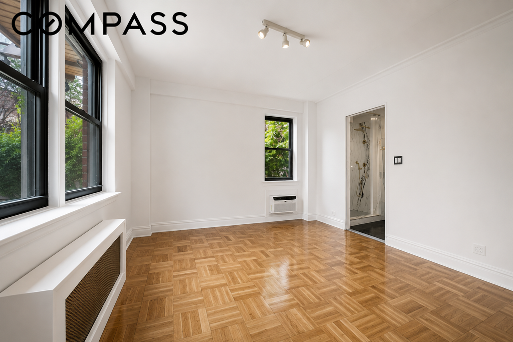 50 King Street, Unit 1B photo 3
