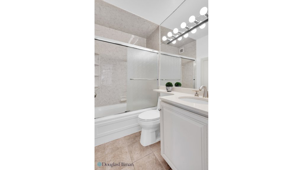 200 East 89th Street, Unit 9B photo 6