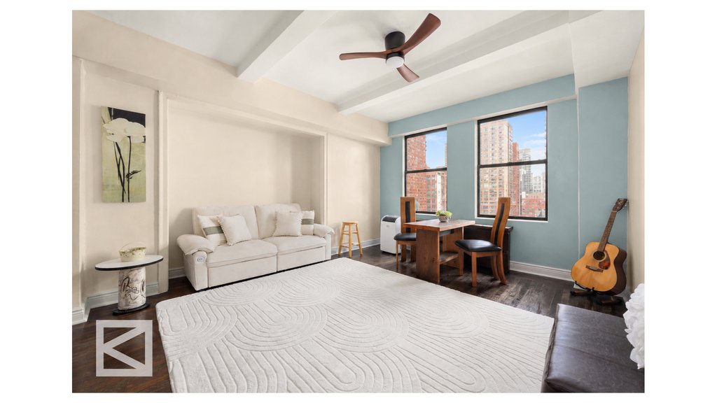 320 East 42nd Street, Unit 2403