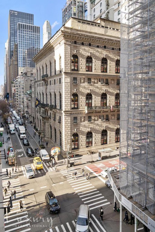 685 Fifth Avenue, Unit 6D photo 5