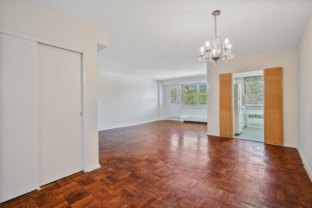 1608 Ocean Parkway, Unit 8B photo 4
