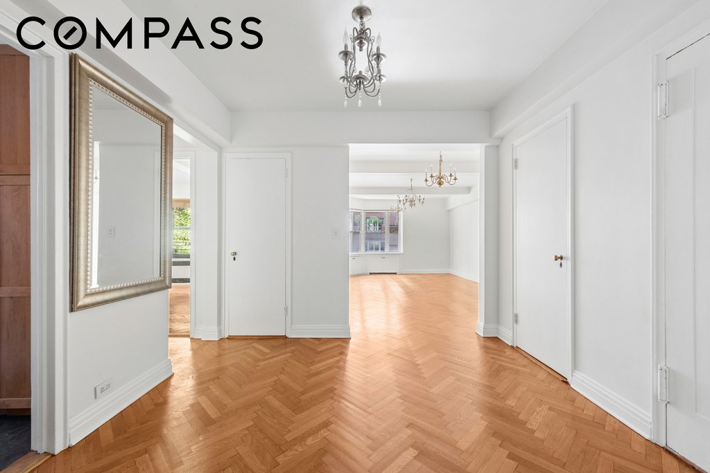 177 East 77th Street, Unit 5D photo 3