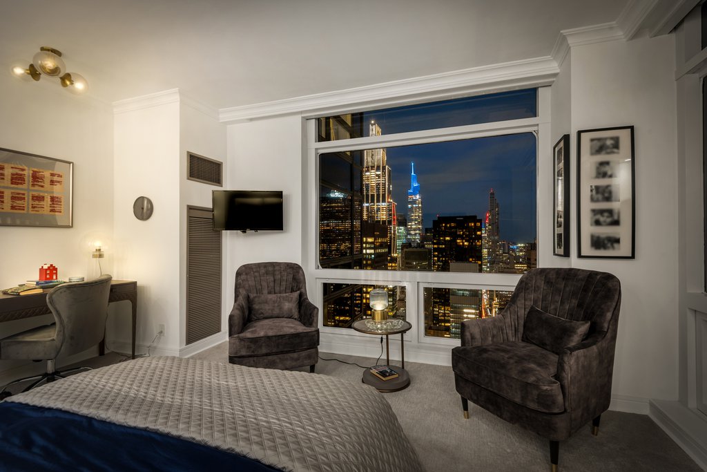 721 Fifth Avenue, Unit 57H photo 6