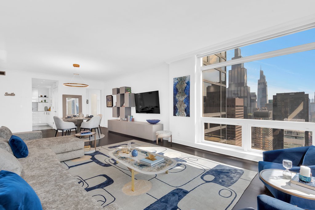 721 Fifth Avenue, Unit 57H photo 3