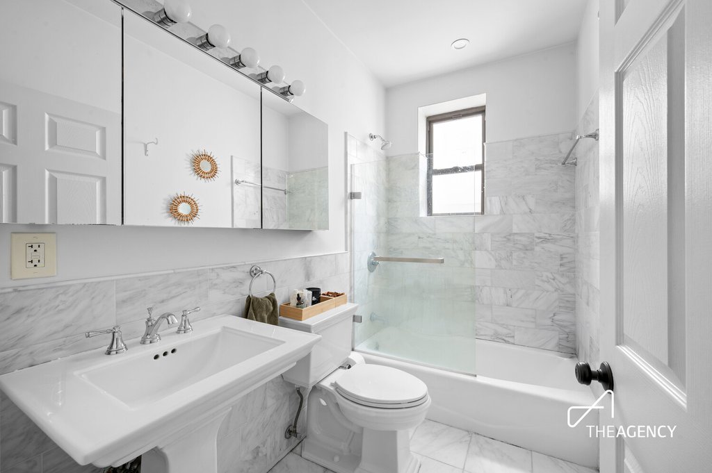 4260 Broadway, Unit 408 photo 4