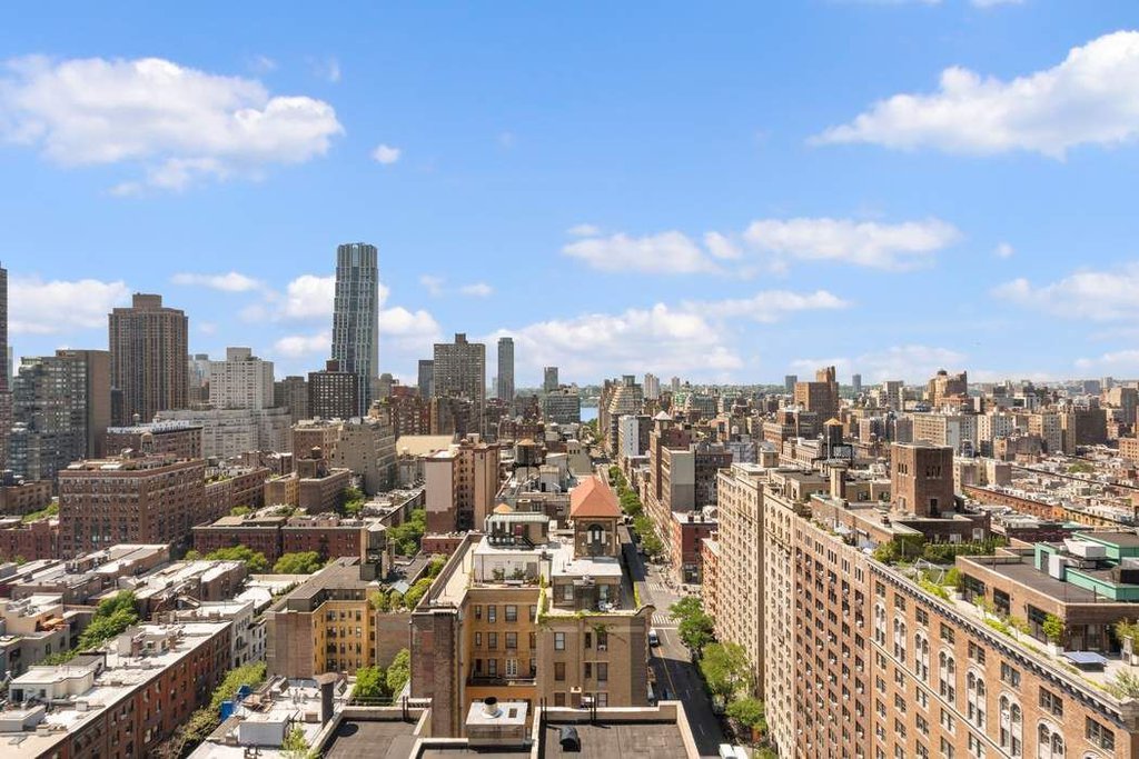 12 West 72nd Street, Unit 23/24A photo 4