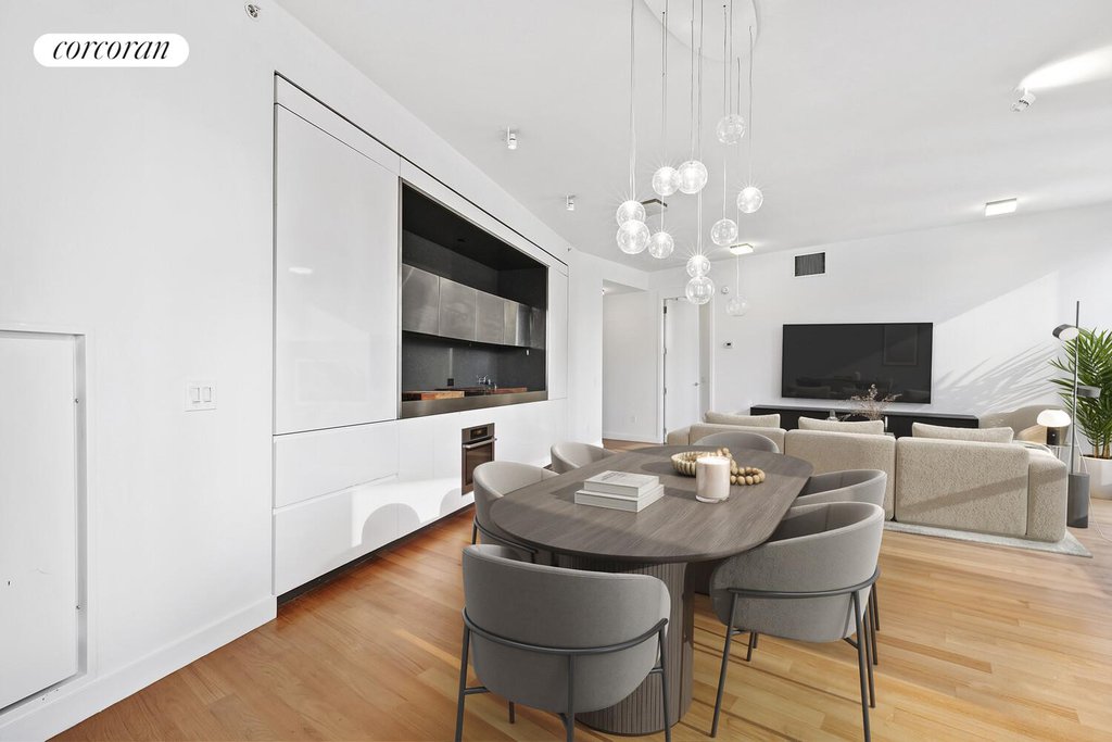 15 William Street, Unit 11DE photo 2