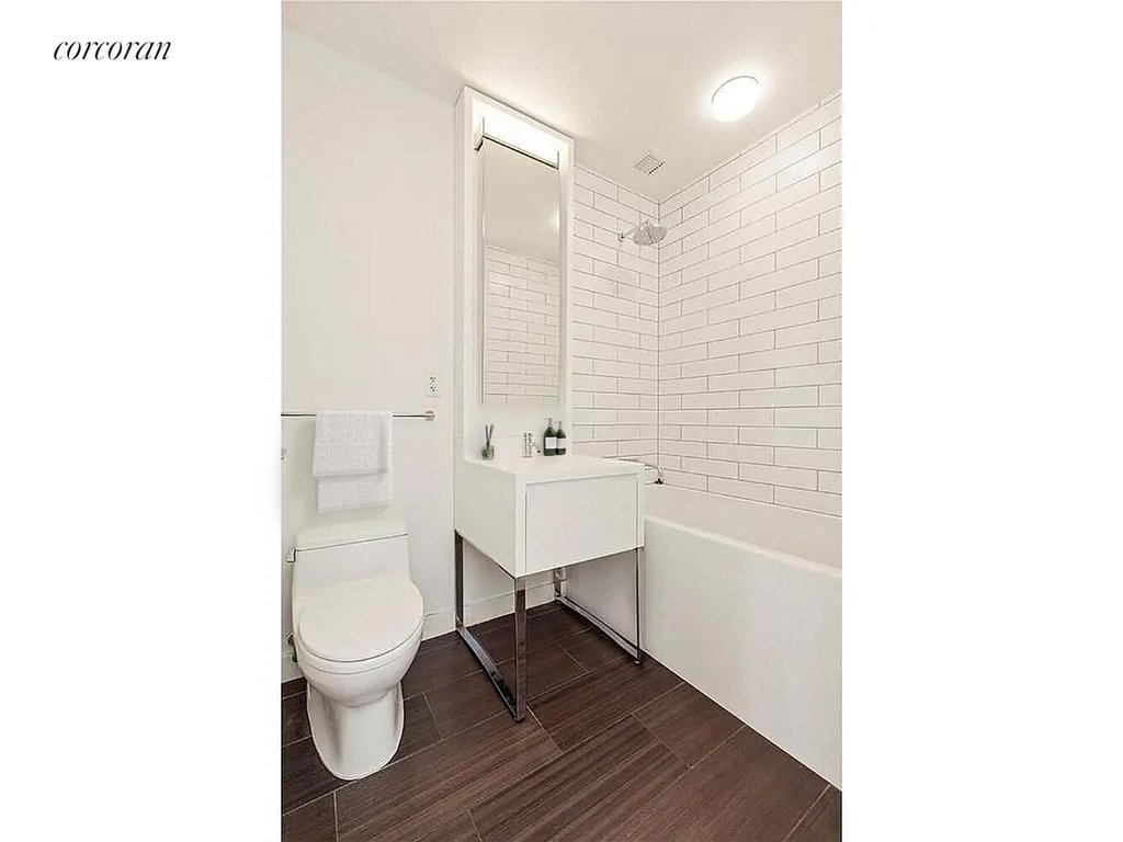 15 William Street, Unit 11DE photo 9