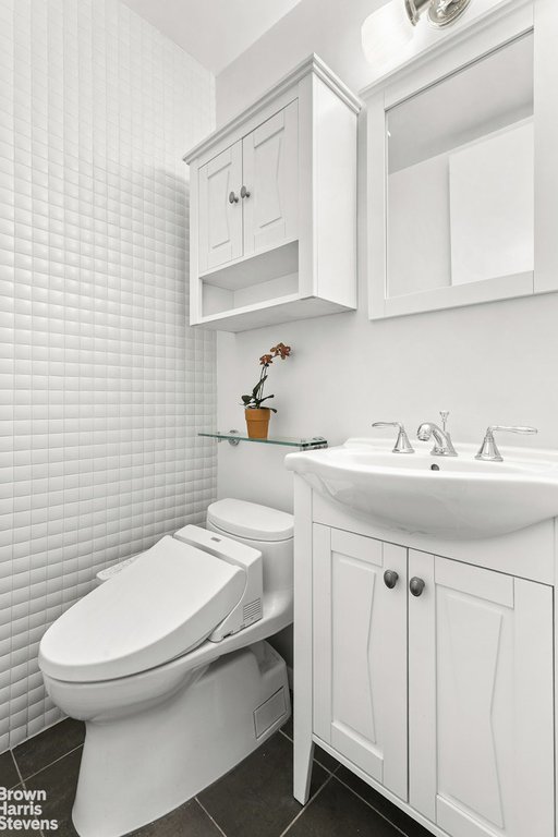 161 West 61st Street, Unit 30E photo 7