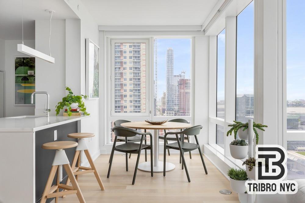 555 West 38th Street, Unit 27 photo 2