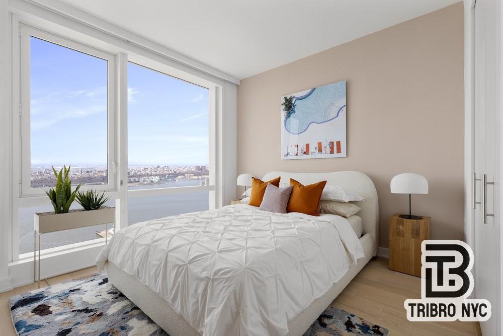 555 West 38th Street, Unit 27 photo 5