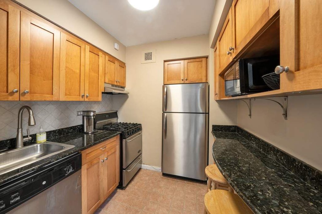 305 East 72nd Street, Unit 5AS photo 5
