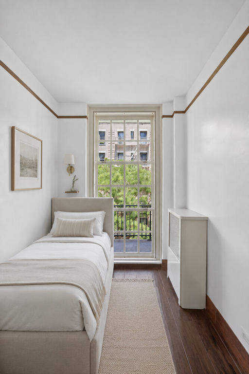 516 East 78th Street, Unit 4C photo 2