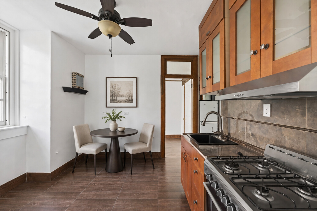 516 East 78th Street, Unit 4C photo 4