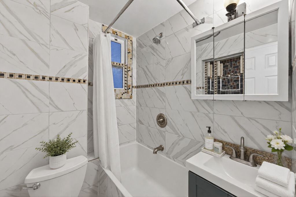 516 East 78th Street, Unit 4C photo 5
