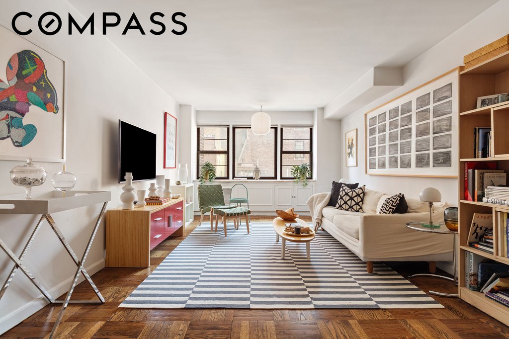 39 Gramercy Park North, Unit 9A
