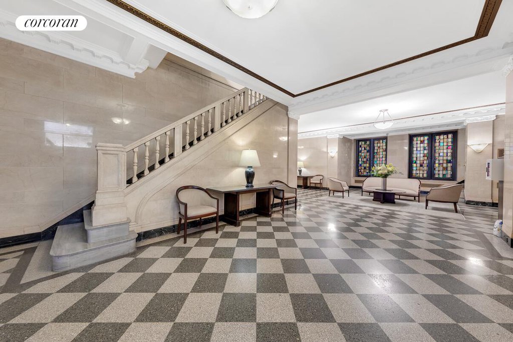 395 Riverside Drive, Unit 3A photo 12