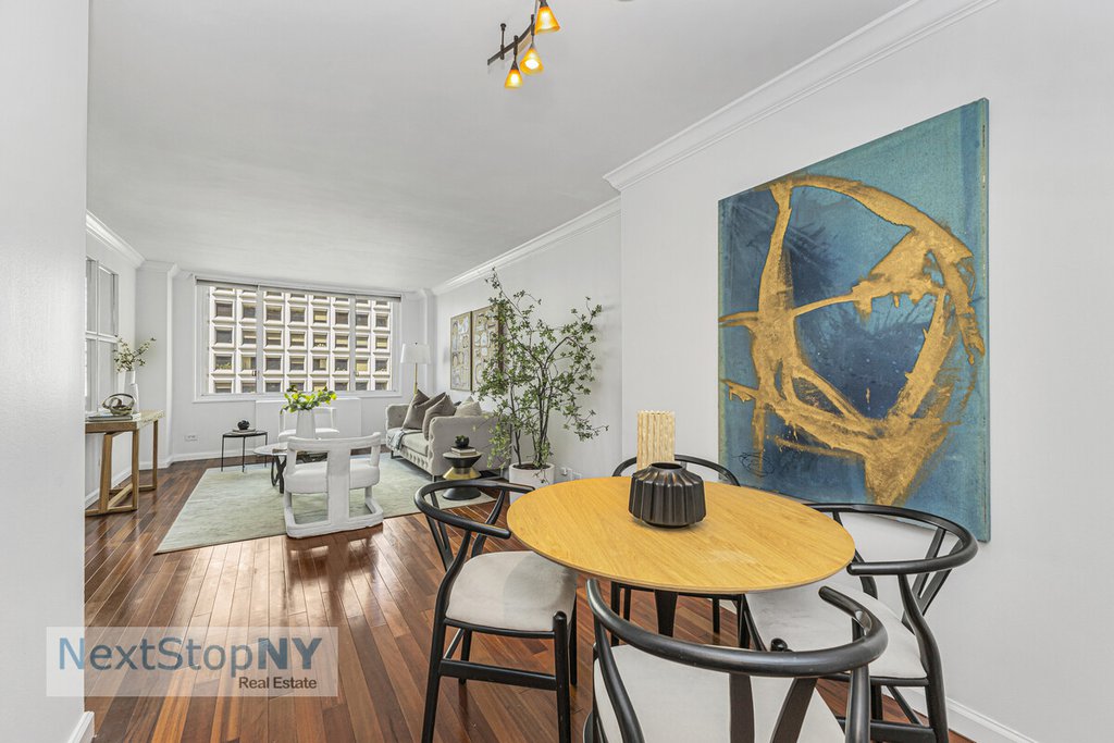 245 East 54th Street, Unit 20A