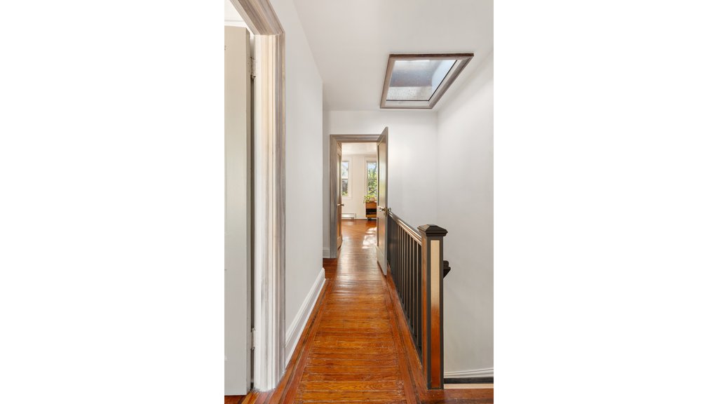 401 East 35th Street – For Sale photo 9