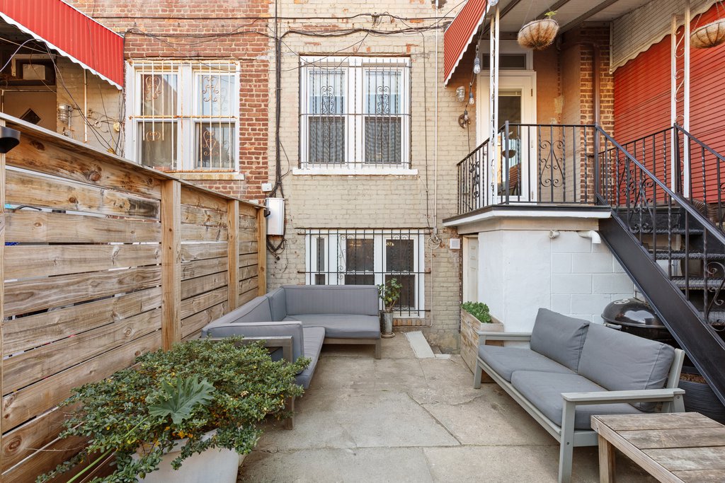 401 East 35th Street – For Sale photo 14