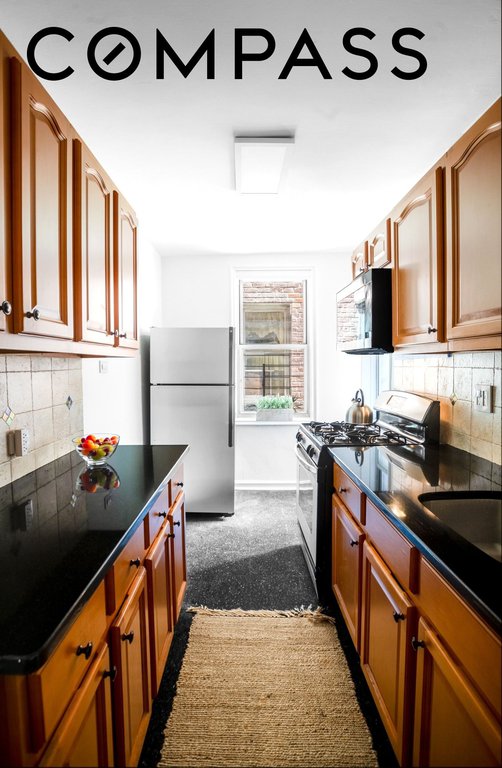 340 Haven Avenue, Unit 2H photo 8