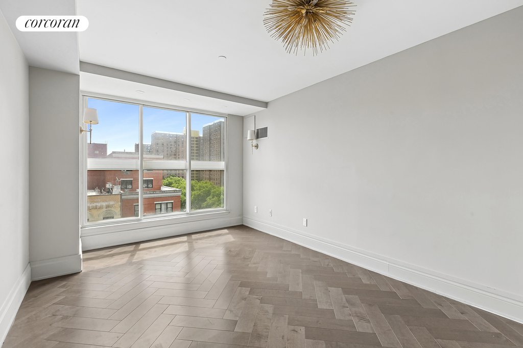 1400 Fifth Avenue, Unit 8E photo 5