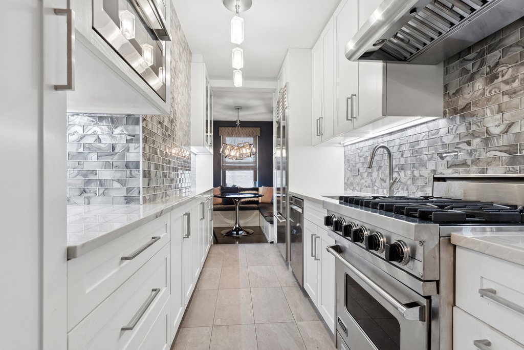 414 East 52nd Street, Unit 6F photo 5
