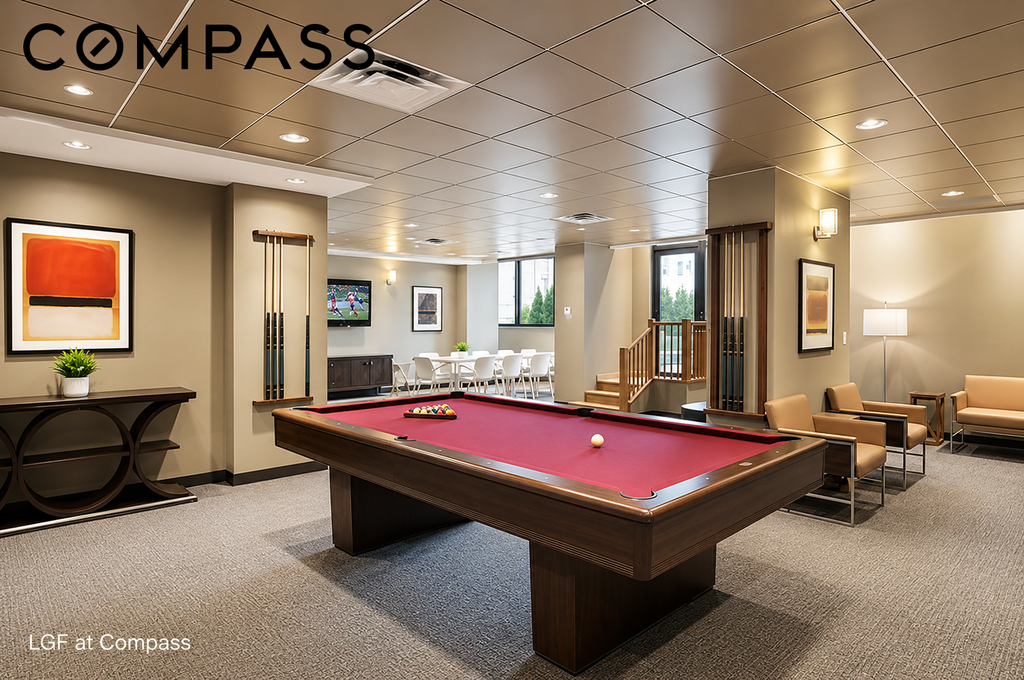 330 East 38th Street, Unit 26E photo 13