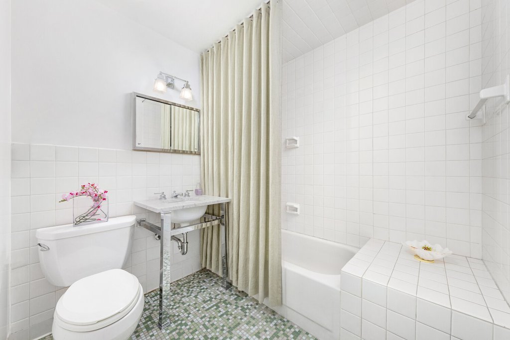 250 Mercer Street, Unit B1602 photo 7