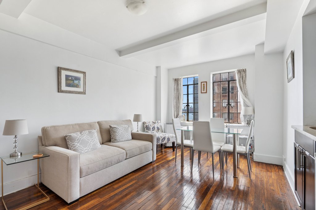 45 Tudor City Place, Unit 1019