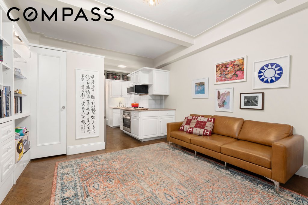 33 Riverside Drive, Unit 2FA photo 2