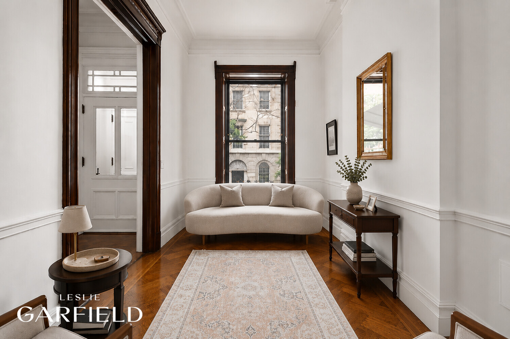 38 East 70th Street – For Sale photo 3