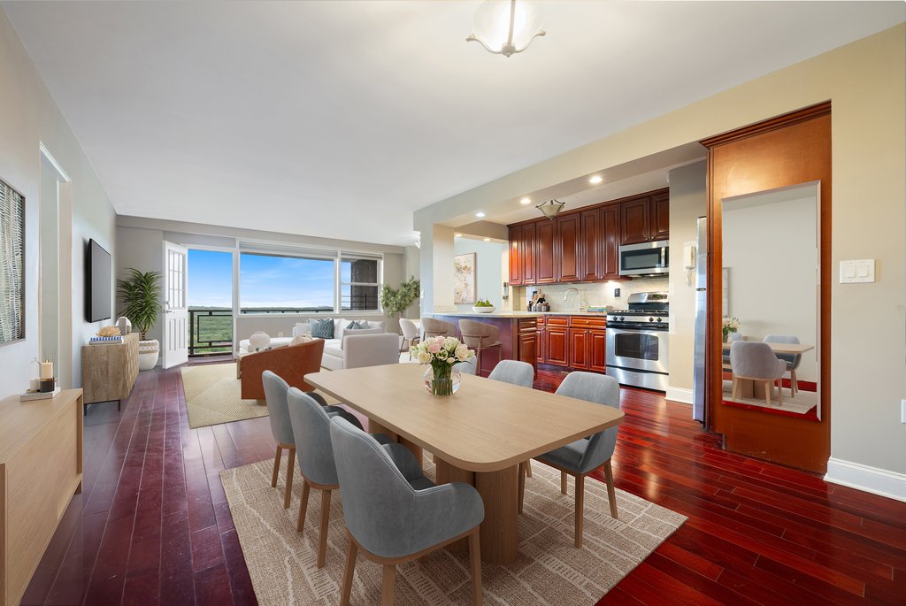 5900 Arlington Avenue, Unit 15G
