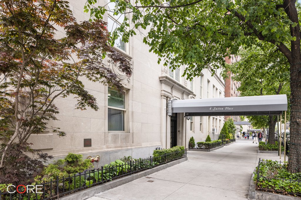 4 Sutton Place, Unit 1A photo 8