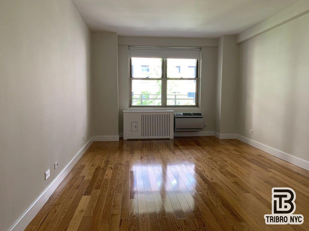 216 West 89th Street, Unit 6 photo 3